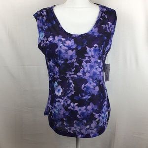 Liz Claiborne slouch t-shirt